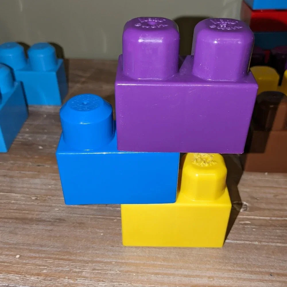 Mega Bloks Thomas & Friends Blue Mountain Team-Up **READ DESCRIPTION**